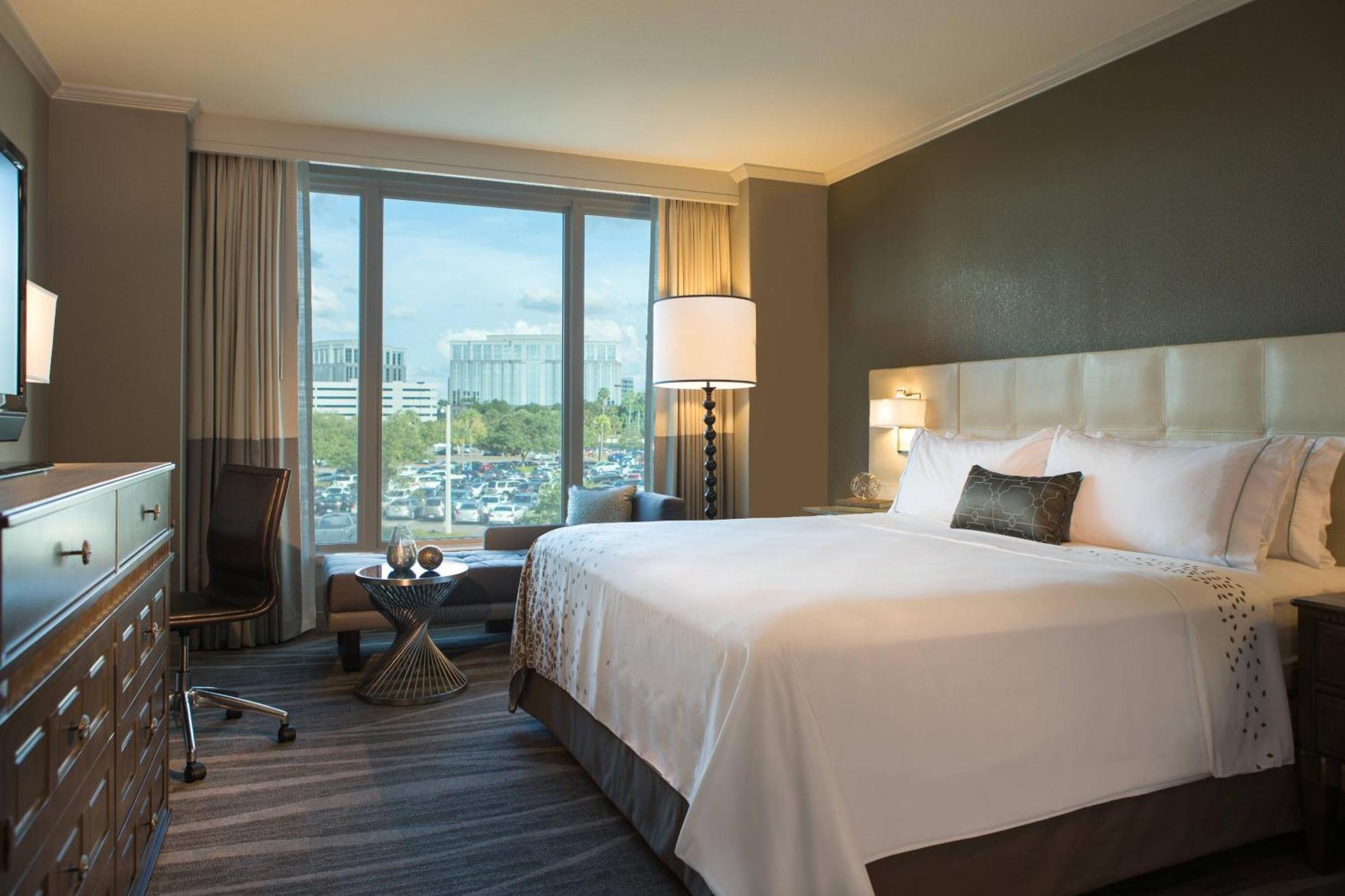 Renaissance Tampa International Plaza Hotel Екстериор снимка