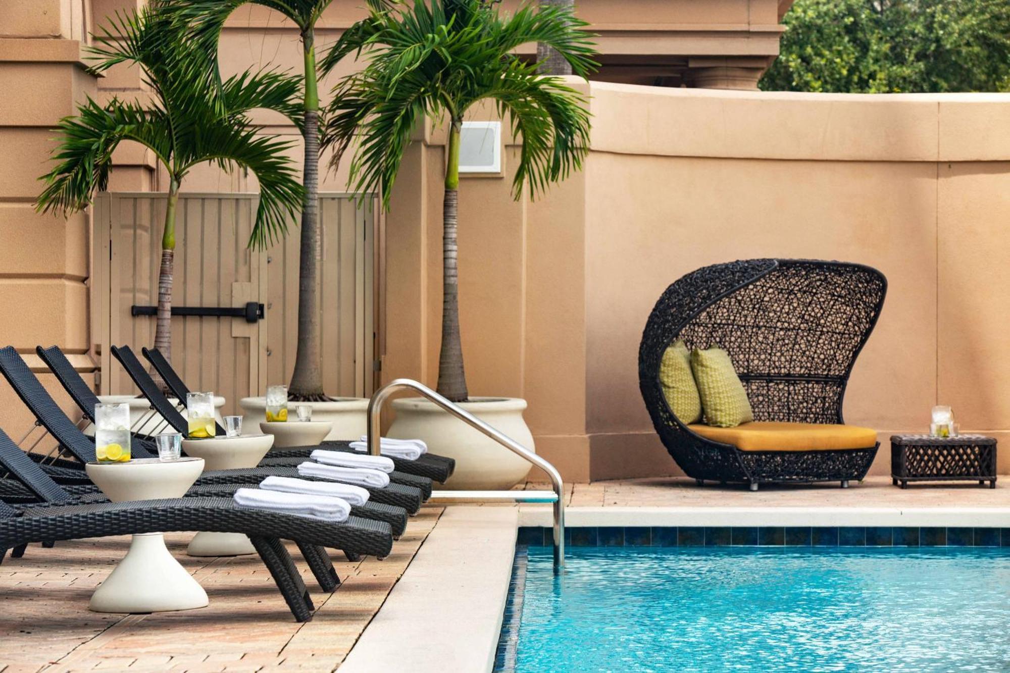 Renaissance Tampa International Plaza Hotel Екстериор снимка