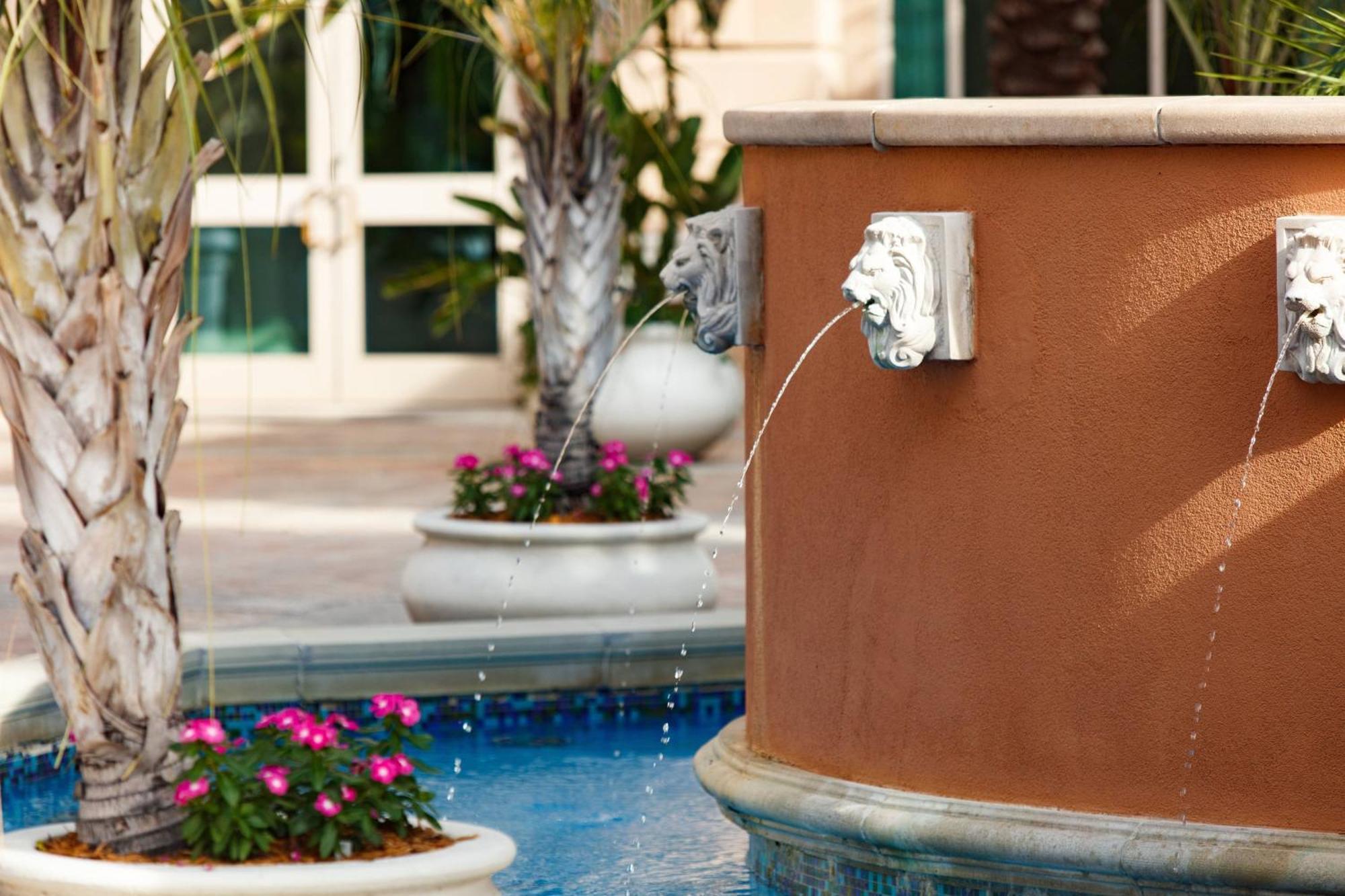 Renaissance Tampa International Plaza Hotel Екстериор снимка