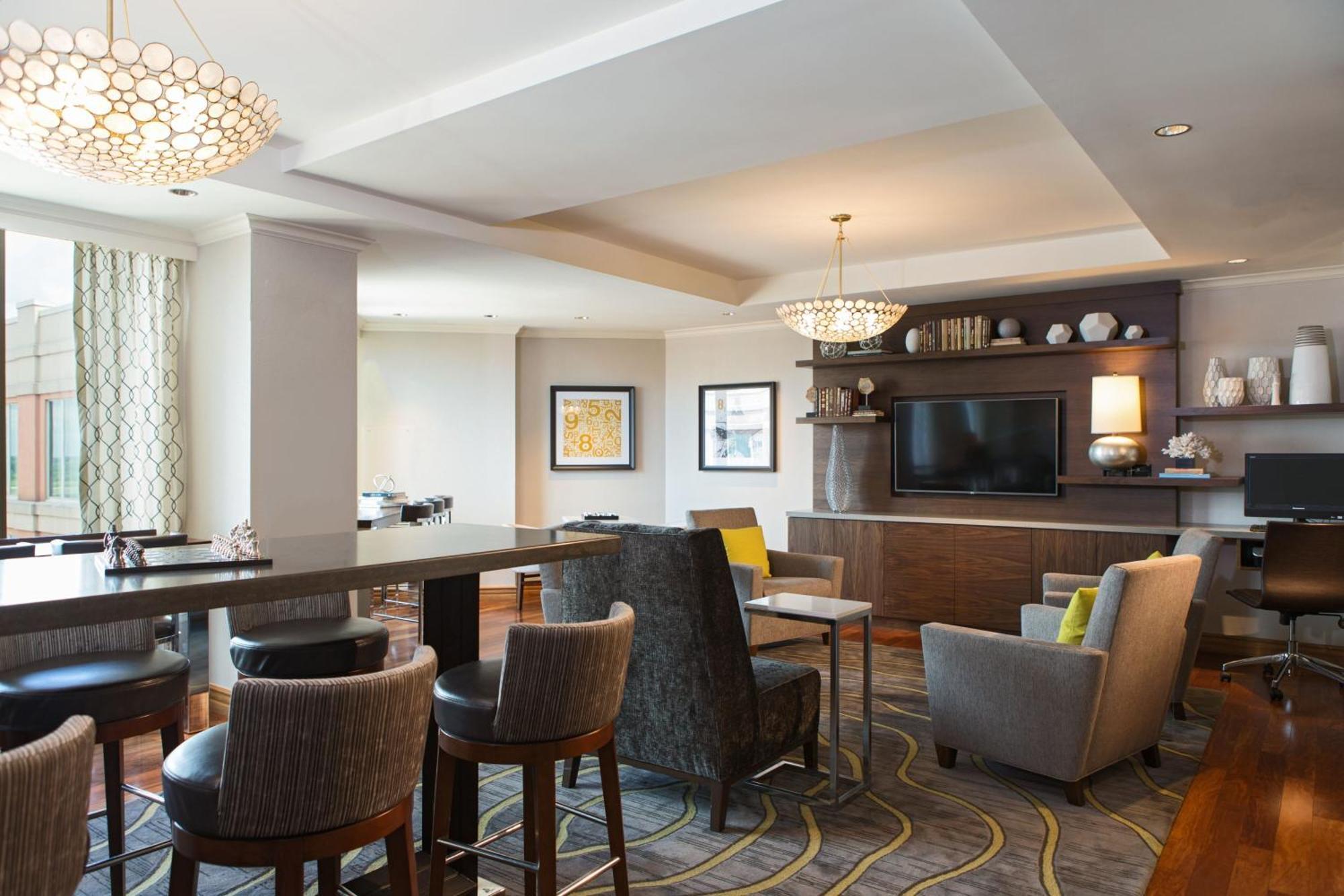 Renaissance Tampa International Plaza Hotel Екстериор снимка