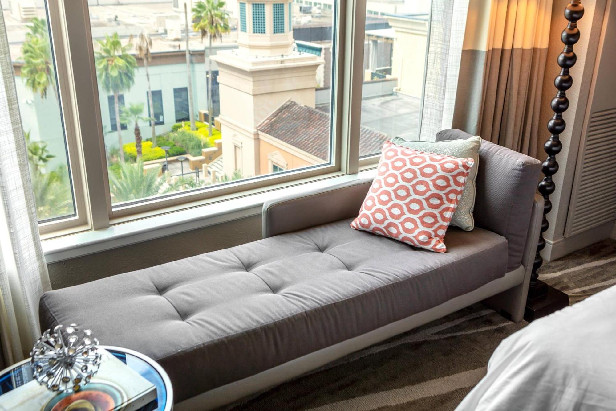 Renaissance Tampa International Plaza Hotel Екстериор снимка