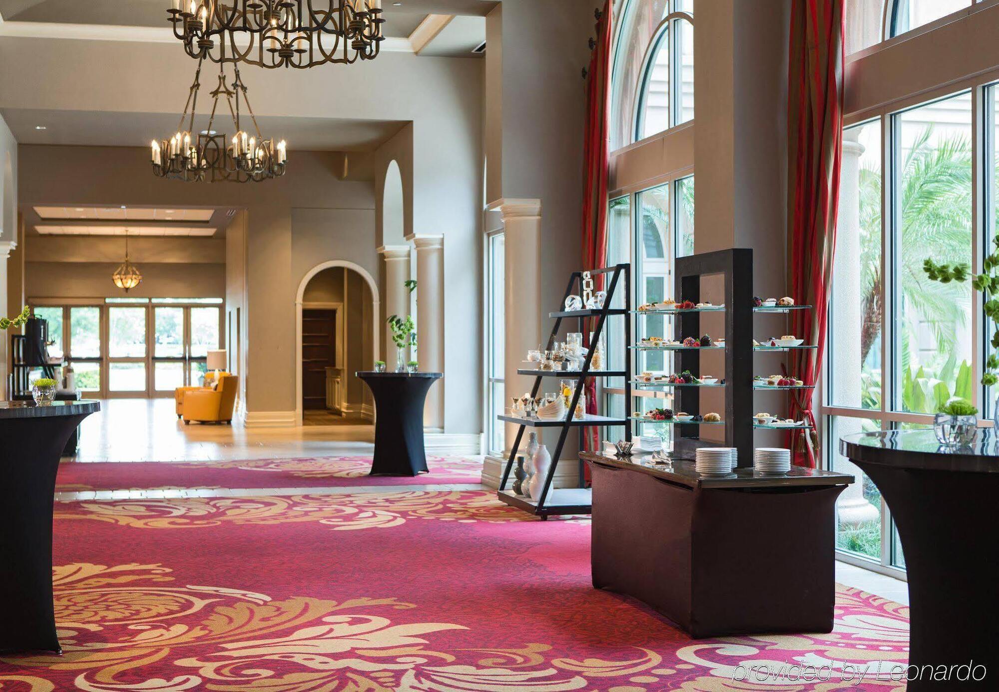 Renaissance Tampa International Plaza Hotel Екстериор снимка